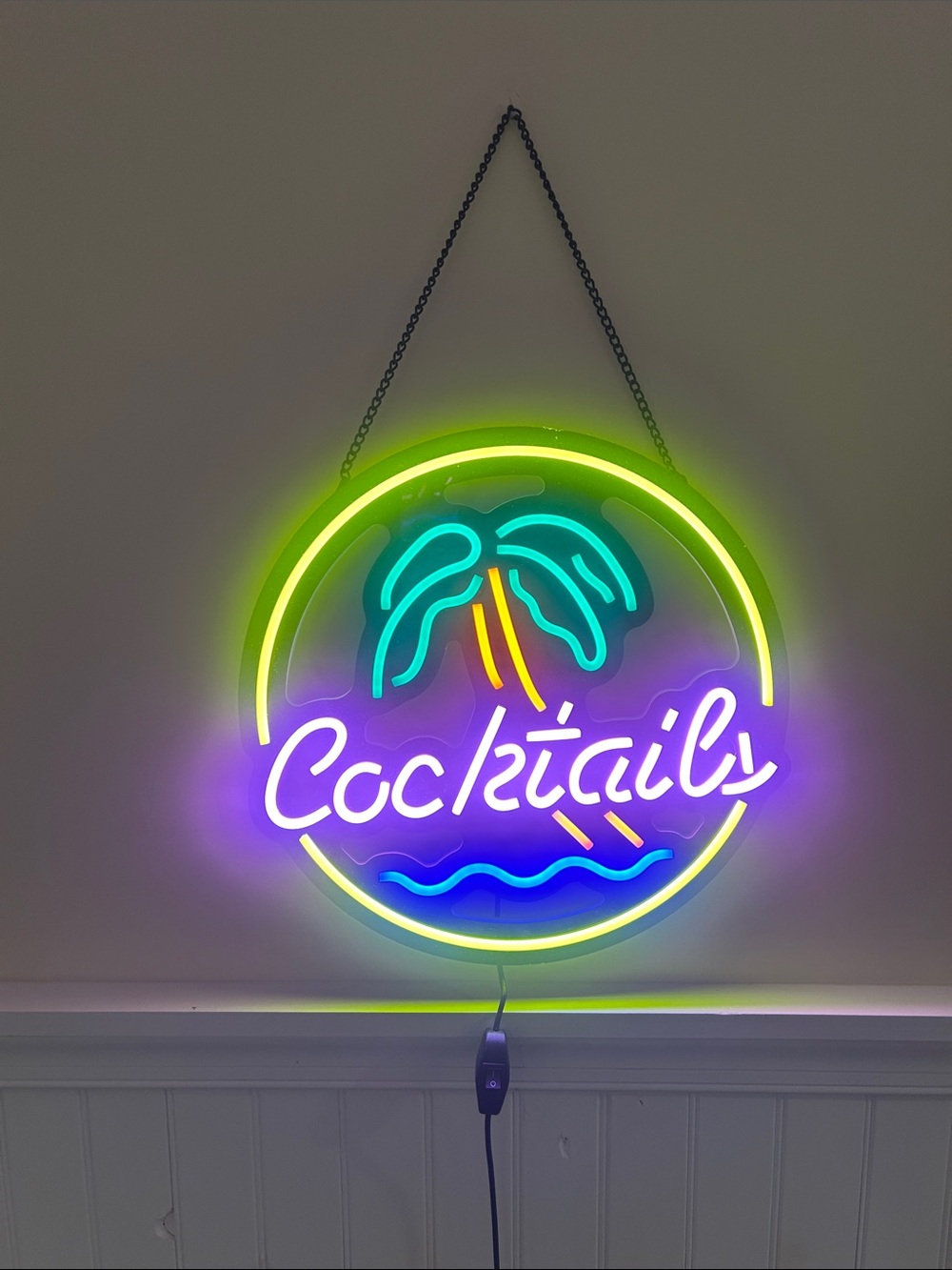 Neon 'Cocktails' Palm Tree Sign - Vibrant Multi-Color Wall Light